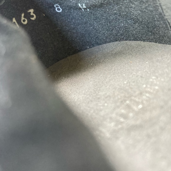 Stuart Weitzman Suede Block Heel Pumps Size 8 - Picture 6 of 10